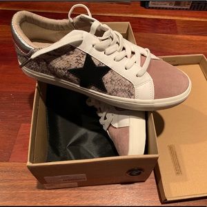 New Vintage Havana Livid Snake Sneakers